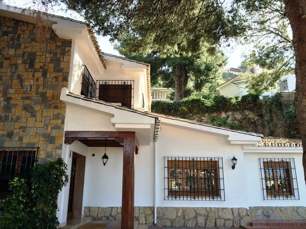 Chalet independiente en alquiler en Málaga